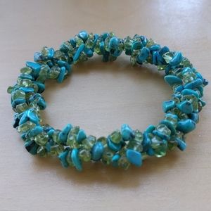 New natural turquoise and peridot stretch bracelet